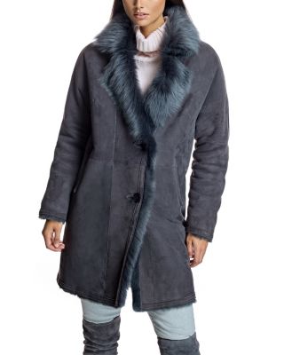 Julia & Stella By Maximilian