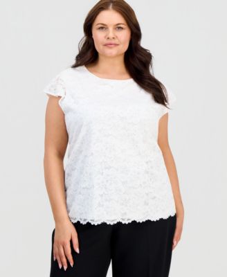 Kasper - Plus Size Stretch Lace Flutter-Sleeve Top