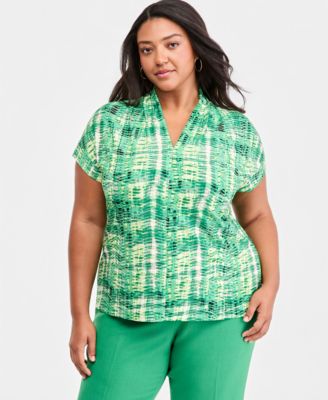 Kasper - Plus Size Printed V-Neck Short-Sleeve Blouse