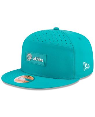 New Era - Men's Aqua Miami Dolphins 2025 Sideline Throwback Split Panel 9FIFTY Snapback Hat