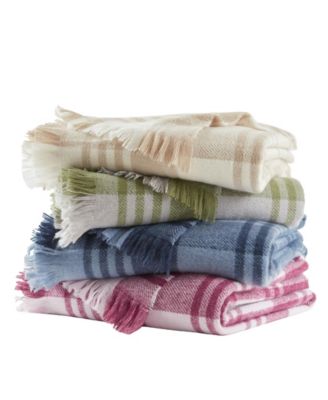 Arch Studio - Cozy Plaid Throw, 50" x 60"