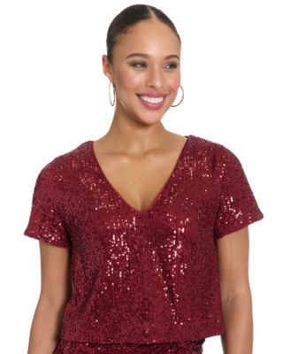 Muse - Women's Textured V-Neck Top