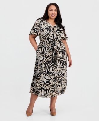 Kasper - Plus Size Printed V-Neck Flutter-Sleeve Dress