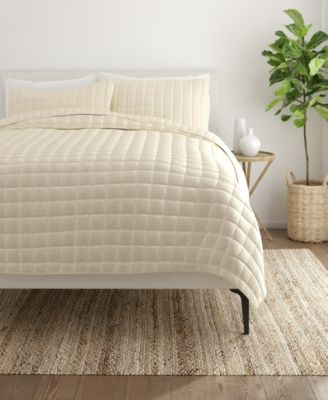 ienjoy Home - Home Collection Premium Ultra Soft Square Pattern Quilted Coverlet Set
