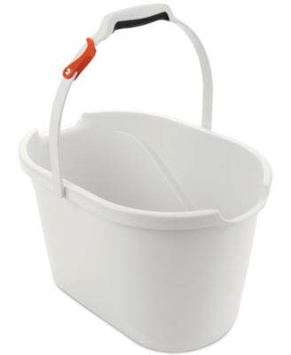 OXO - Good Grips Angled Measuring Bucket