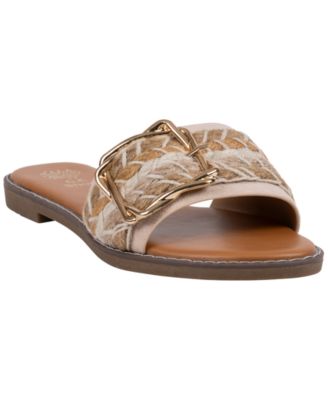 GC Shoes - Women's Devon Grommet Toe Loop Flat Sandals