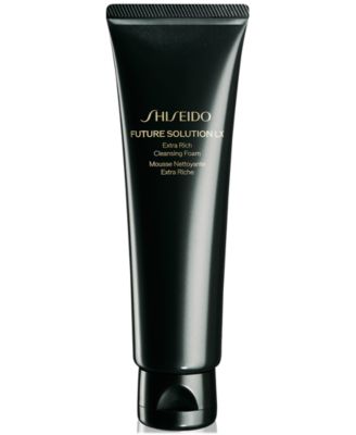 Shiseido - Future Solution LX Extra Rich Cleansing Foam, 4.7 oz.