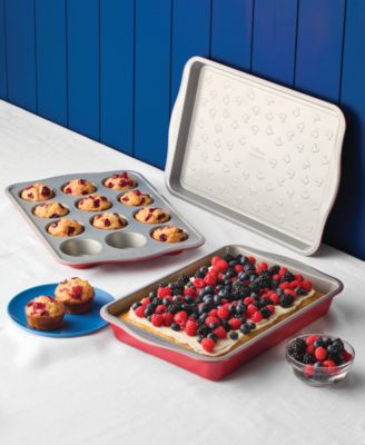 Farberware - Disney Mickey Mouse 3-Pc. Bakeware Set