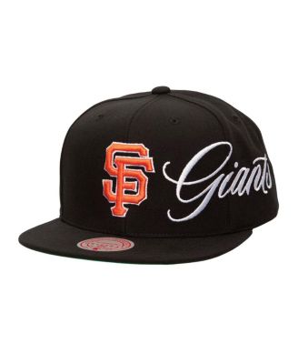 Mitchell & Ness - Men's Black San Francisco Giants Just Don x MLB Lux Script Snapback Hat