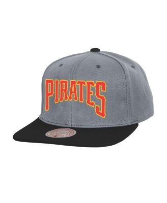 Mitchell & Ness - Men's Gray Pittsburgh Pirates Cooperstown Collection Basic Flip Snapback Hat
