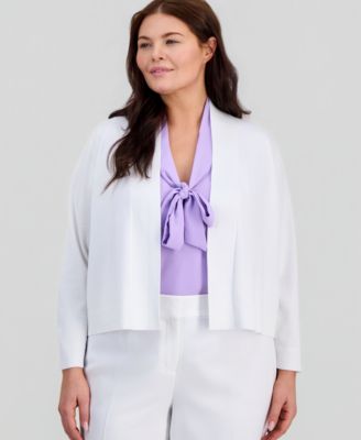 Kasper - Plus Size Cropped Kissing-Front Shrug