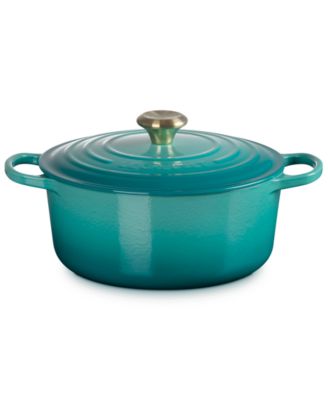 Signature Enameled Cast Iron 7.25-Quart Round Dutch Oven image