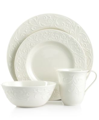 Opal Innocence Carved 4-Piece Place Setting image