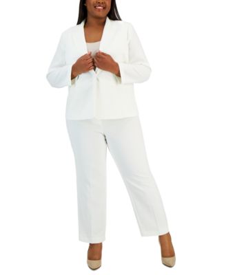 Le Suit - Women's Notched-Lapel Blazer Pants Suit