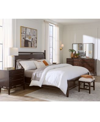 Addelyn 3 Pc. Set (California King Panel Bed, Dresser & 3-Drawer Nightstand) image