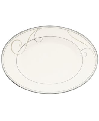 Platinum Wave Butter/Relish Tray, 9" image