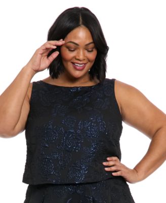 Muse - Plus Size Metallic Floral Jacquard Top