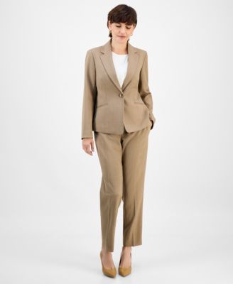 Le Suit - Women's Notch-Collar One-Button Pantsuit