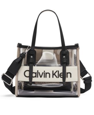 Calvin Klein - Modern Essential Small Crossbody Bag