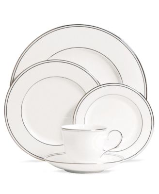 Lenox Federal Platinum 5-Piece Place Setting image
