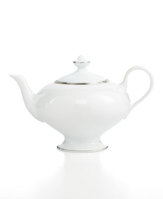 "Cristal" Teapot image