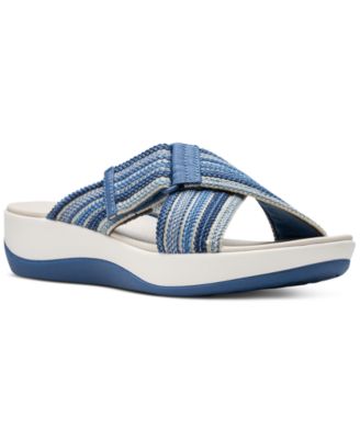 Clarks - Women's Cloudsteppers Arla Wave Sandals