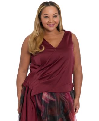 Muse - Plus Size V-Neck Top