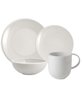 New Moon 4-Piece Place Setting image