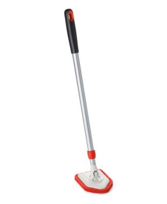 OXO - Good Grips Extendable Tub & Tile Scrubber
