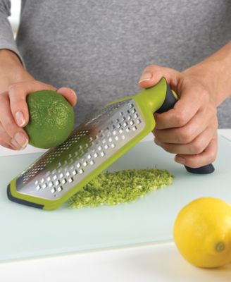 Joseph Joseph - 2-in-1 Twist Grater