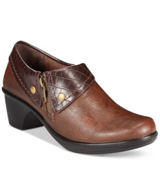 Easy Street - Darcy Shooties