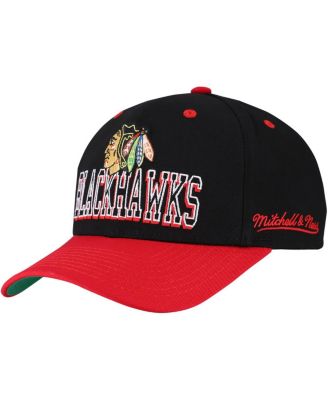 Mitchell & Ness - Men's Black/Red Chicago Blackhawks Backside Script Two-Tone Pro Crown Adjustable Hat