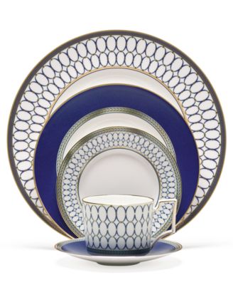 Renaissance Gold 5 Piece Place Setting image