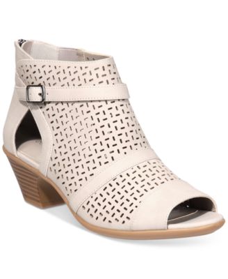 Easy Street - Carrigan Sandals