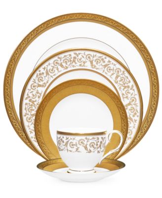 Noritake - Summit Gold 5 Piece Place Setting