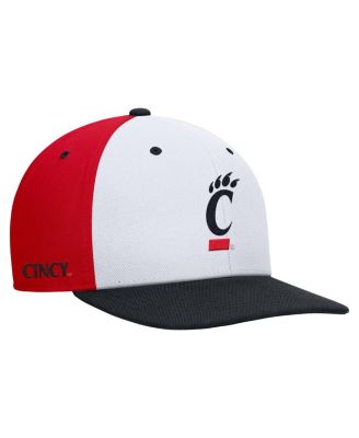 Nike - Men's White/Red Cincinnati Bearcats Pro Performance Snapback Hat