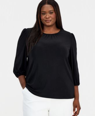 Kasper - Plus Size Crochet-Trim 3/4-Sleeve Top