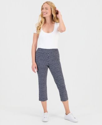 JM Collection - Women's Chevron Dash Pull-On Rivet Capri Pants