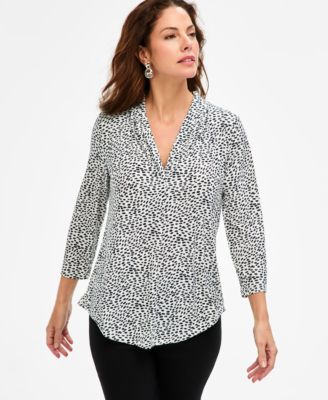 JM Collection - Petite V-Neck Top