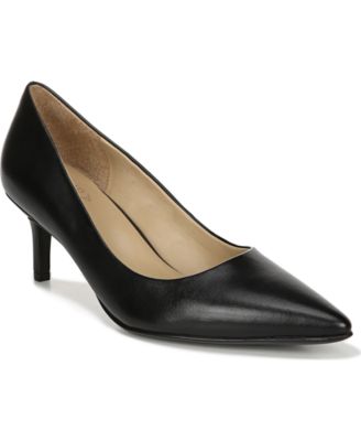 Naturalizer - Everly Pointed Toe Pumps