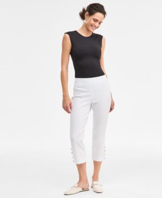 JM Collection - Women's Side-Button Pull-On Capri Pants