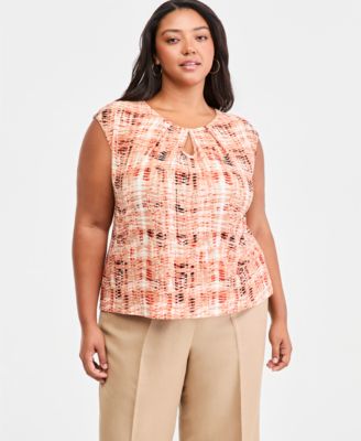 Kasper - Plus Size Cap-Sleeve Keyhole Blouse